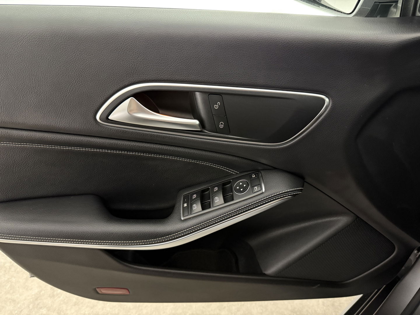 Mercedes-Benz CLA-Klasse 180 AMG | Camera | Trekh | Carplay | Cruise | Navi | LED | NAP