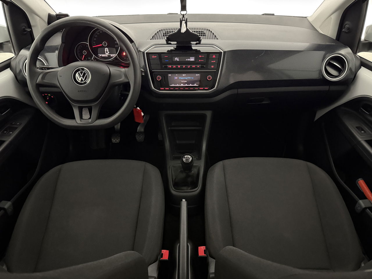 Volkswagen up! 1.0 | Navigatie | Cruise | Parkeersens | Camera | Airco | NAP