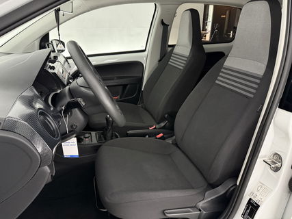 Volkswagen up! 1.0 | Navigatie | Cruise | Parkeersens | Camera | Airco | NAP