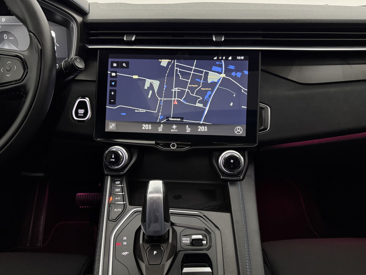 Lynk Co 01 1.5 | UNIEK Nardo Grey | 262PK Hybride 360Camera Pano ACC Sfeer LED Memory Carplay Clima Navi Virtual PDC 20"LMV
