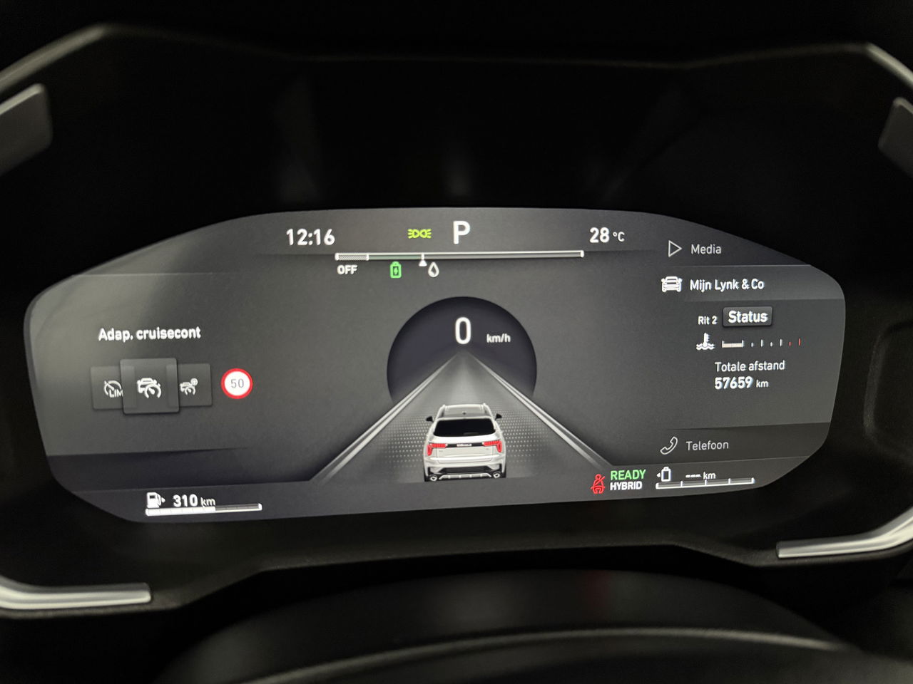 Lynk Co 01 1.5 | UNIEK Nardo Grey | 262PK Hybride 360Camera Pano ACC Sfeer LED Memory Carplay Clima Navi Virtual PDC 20"LMV
