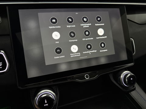 Lynk Co 01 1.5 | UNIEK Nardo Grey | 262PK Hybride 360Camera Pano ACC Sfeer LED Memory Carplay Clima Navi Virtual PDC 20"LMV
