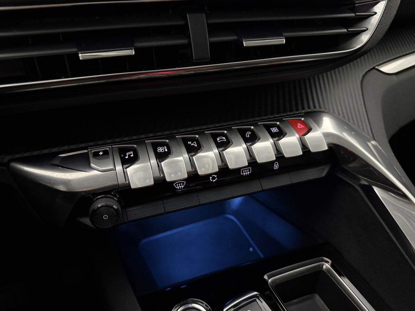 Peugeot 3008 1.6 Hybrid 222PK Allure | 360° | Carplay | Virtual  | LED | Trekh | Dodehoek
