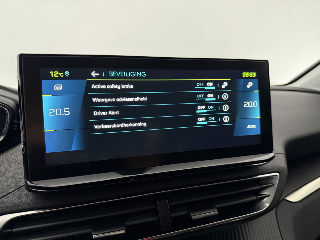 Peugeot 3008 1.6 Hybrid 222PK Allure | 360Camera | Carplay | Virtual Cockpit | LED | Trekhaak | 18''LMV