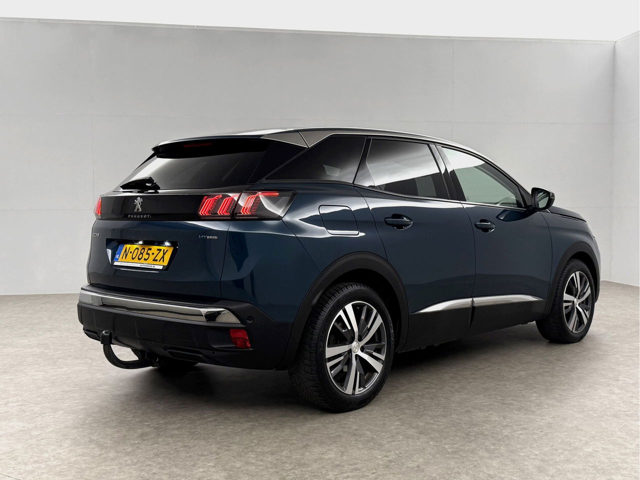 Peugeot 3008 1.6 Hybrid 222PK Allure | 360Camera | Carplay | Virtual Cockpit | LED | Trekhaak | 18''LMV