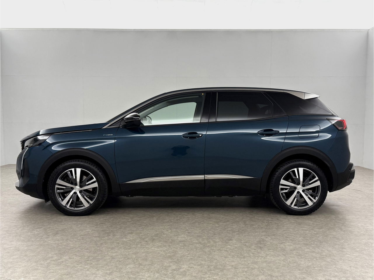 Peugeot 3008 1.6 Hybrid 222PK Allure | 360Camera | Carplay | Virtual Cockpit | LED | Trekhaak | 18''LMV