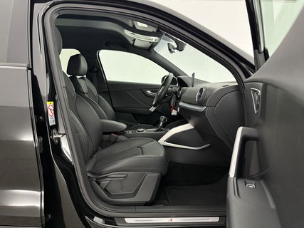 Audi Q2 35 TFSI 150PK S Line | LED | Carplay | Clima | Cruise | Navigatie |  PDC | 18''LMV
