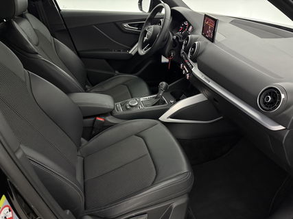 Audi Q2 35 TFSI 150PK S Line | LED | Carplay | Clima | Cruise | Navigatie |  PDC | 18''LMV
