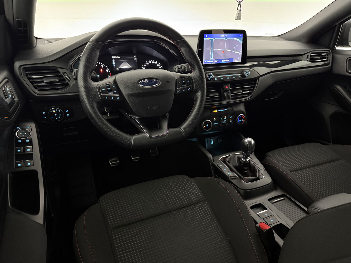 Ford Focus 1.0 ST Line | LED | Carplay | Clima | Cruise | Navigatie | Parkeersens.