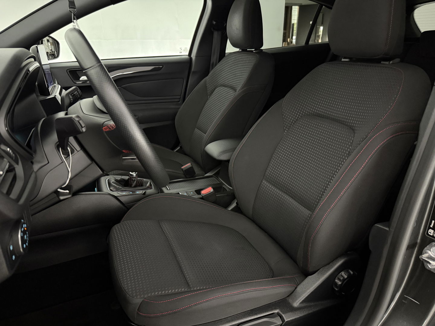 Ford Focus 1.0 ST Line | LED | Carplay | Clima | Cruise | Navigatie | Parkeersens.
