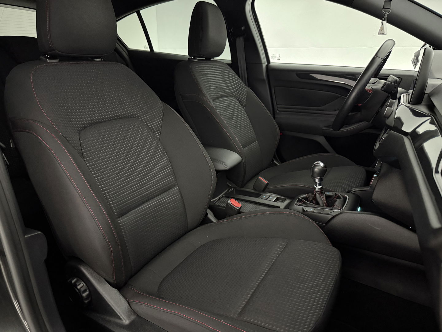 Ford Focus 1.0 ST Line | LED | Carplay | Clima | Cruise | Navigatie | Parkeersens.