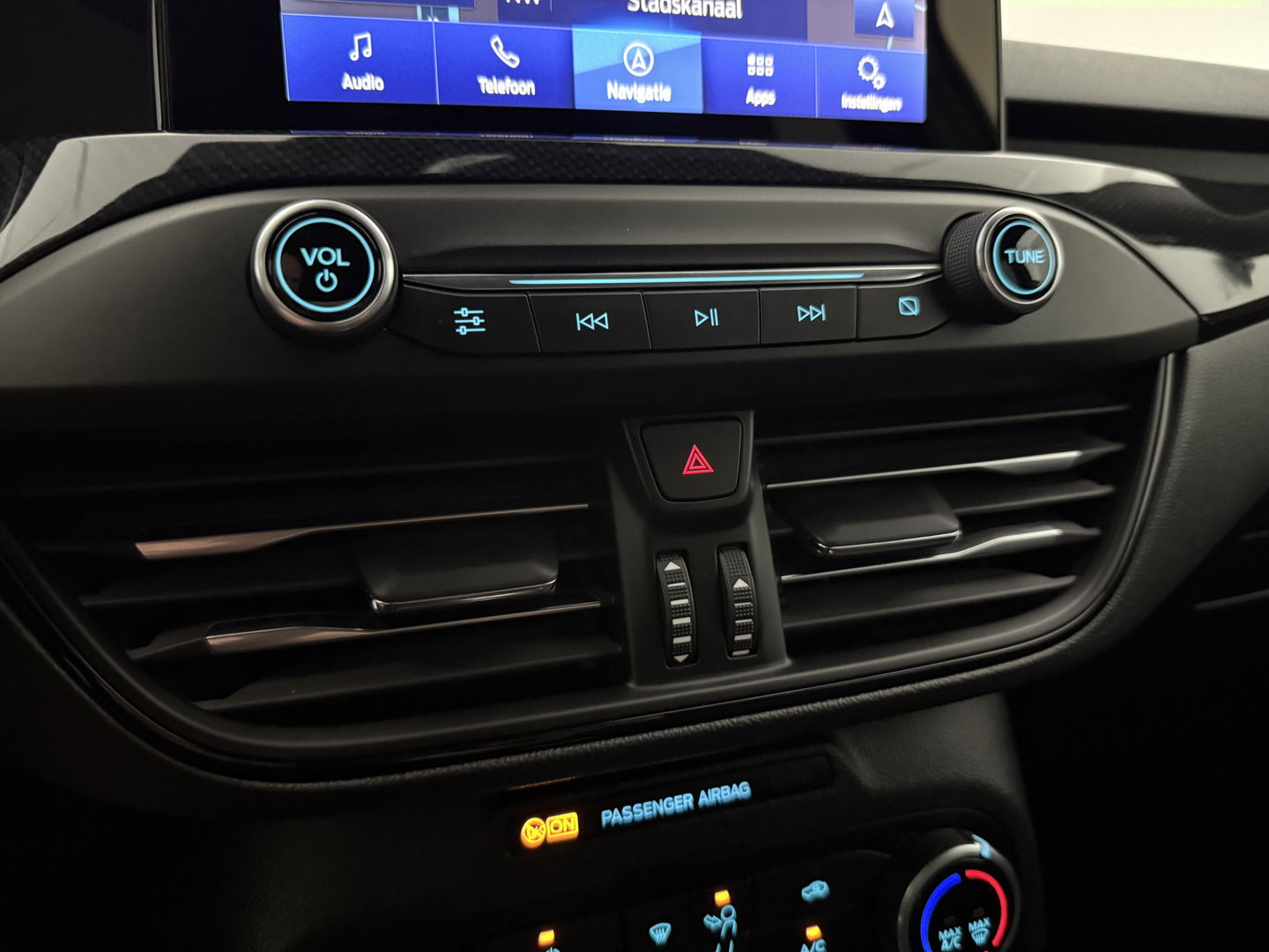 Ford Focus 1.0 ST Line | LED | Carplay | Clima | Cruise | Navigatie | Parkeersens.