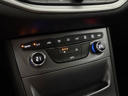 Opel Astra 1.0 Online Edition | Carplay | Cruisecontrol | LED | Trekhaak | PDC | 16''LMV