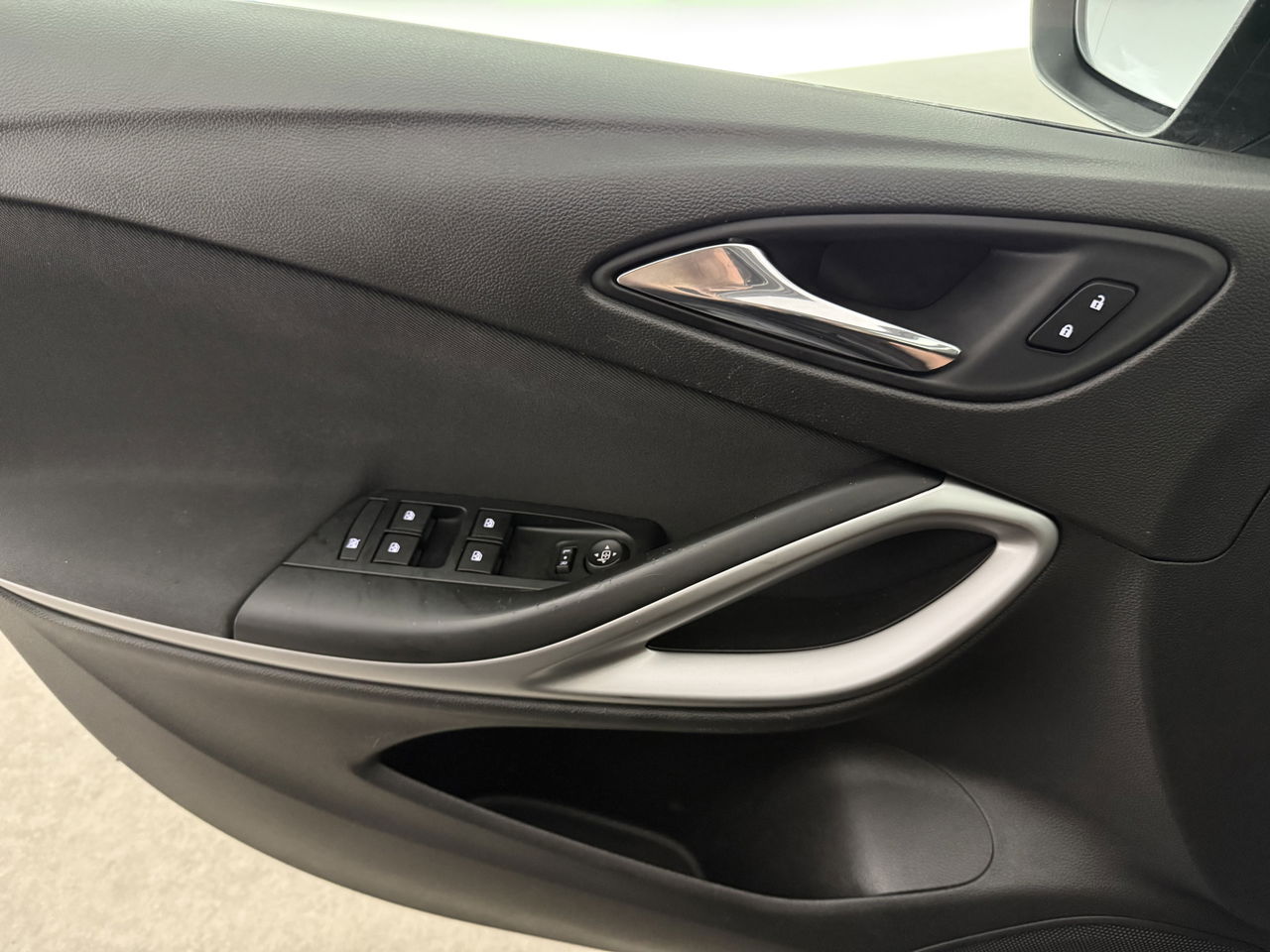 Opel Astra 1.0 Online Edition | Carplay | Cruisecontrol | LED | Trekhaak | PDC | 16''LMV