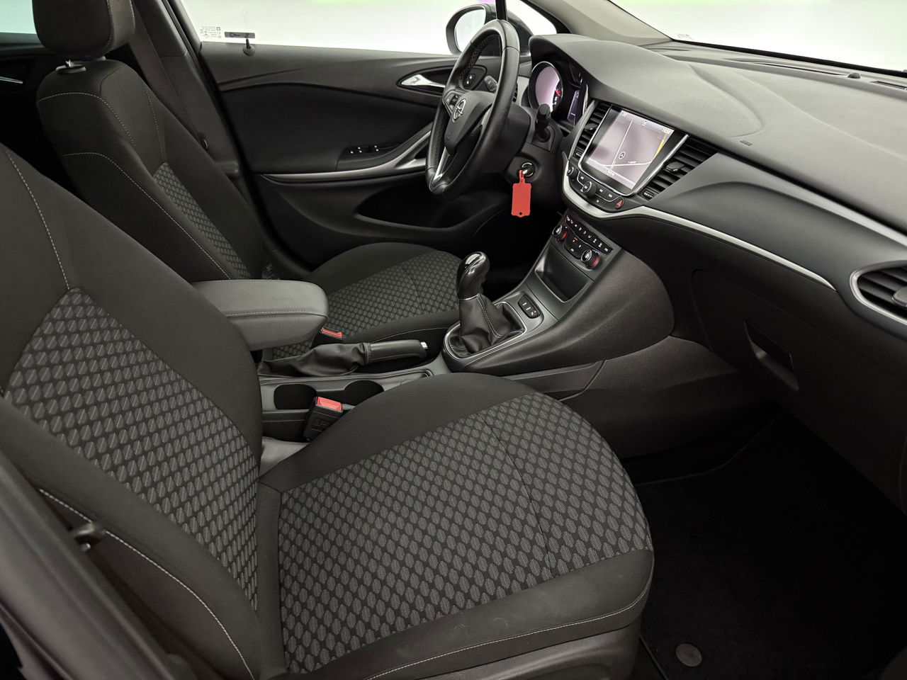 Opel Astra 1.0 Online Edition | Carplay | Cruisecontrol | LED | Trekhaak | PDC | 16''LMV