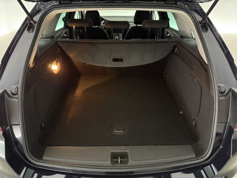 Opel Astra 1.0 Online Edition | Carplay | Cruise | Navi | LED | Trekh. | Parkeersens.