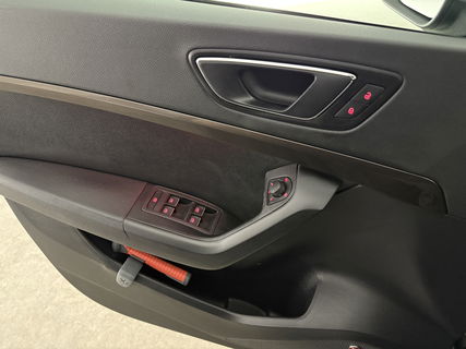 SEAT Ateca 1.5 TSI 150PK Xcellence | 360 Camera | Sfeerverl. | Beats Audio | Carplay | LED | Trekhaak | 18"LMV