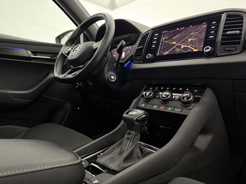 Škoda Karoq 1.5 TSI ACT 150PK Sportline | Pano | Sfeerverl. | Camera | LED | Virtual | Carplay l Stoel/Stuurverw.