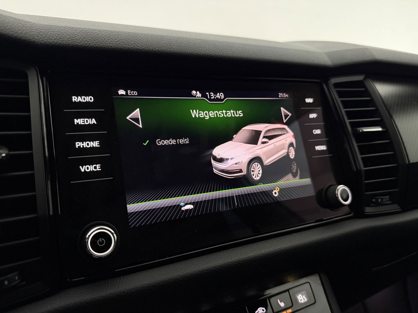 Škoda Kodiaq 1.5 TSI 150PK Sportline Business | Sfeerverl. | LED | Virtual l Camera | Carplay | Memory l Stuur/Stoelverw. l NAP