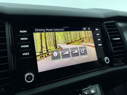 Škoda Kodiaq 1.5 TSI 150PK Sportline Business | Sfeerver. | LED | Virtual Cockpit | Camera | Carplay | Memory seats
