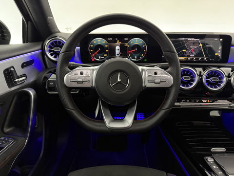 Mercedes-Benz A-Klasse 180 AMG | Pano | Sfeerverl. | Burmester | Camera | Virtual  | LED | Memory l NAP