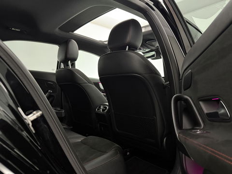 Mercedes-Benz A-Klasse 180 AMG | Pano | Sfeerverl. | Burmester | Camera | Virtual  | LED | Memory l NAP