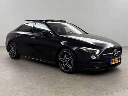 Mercedes-Benz A-Klasse 180 AMG | Panoramadak | Sfeerverl. | Burmester | Camera | Virtual Cockpit | LED | Memory seats