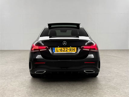 Mercedes-Benz A-Klasse 180 AMG | Panoramadak | Sfeerverl. | Burmester | Camera | Virtual Cockpit | LED | Memory seats