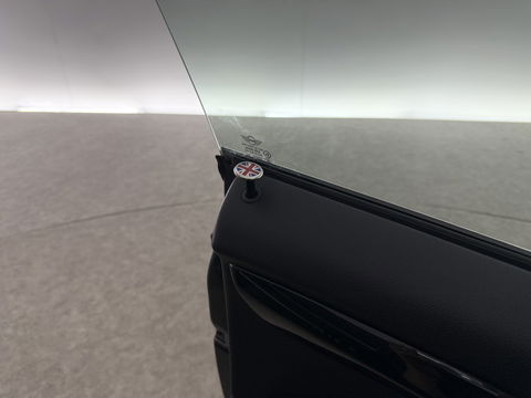 MINI Cooper S 2.0 Cooper S Knightsbridge Edition | 192PK | Pano | H/K | Sfeerverl. | LED | Carplay | Parkeersens.