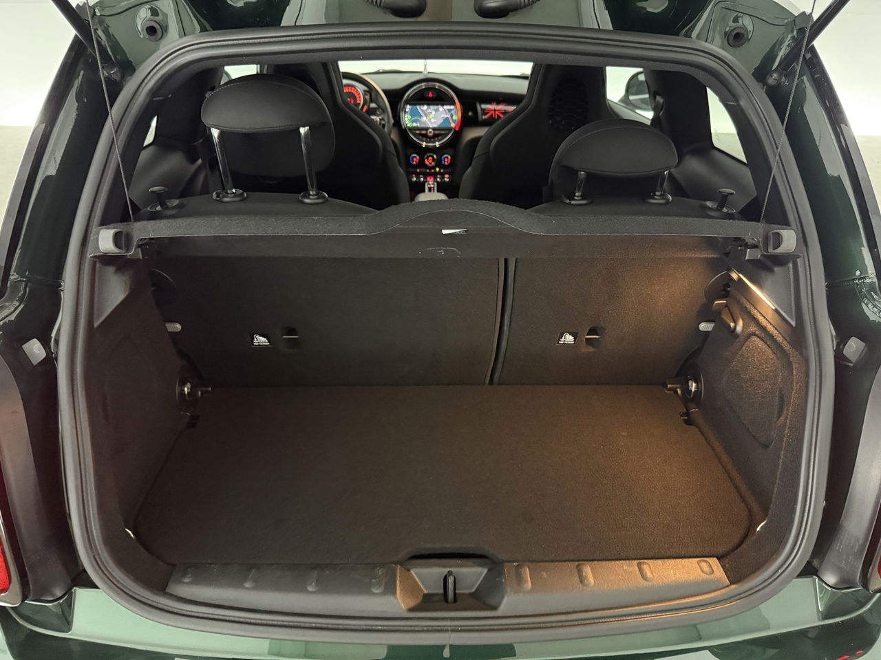 MINI Cooper S 2.0 Cooper S Knightsbridge Edition | 192PK | Panoramadak | Harman/Kardon | Sfeerverl. | LED | Carplay | Parkeersens.