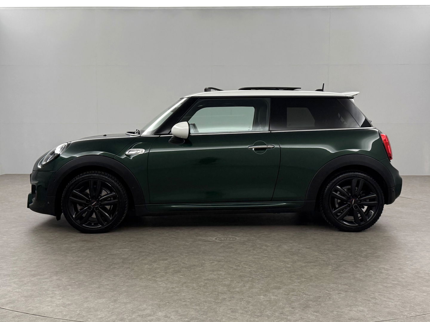MINI Cooper S 2.0 Cooper S Knightsbridge Edition | 192PK | Pano | H/K | Sfeerverl. | LED | Carplay | Parkeersens.