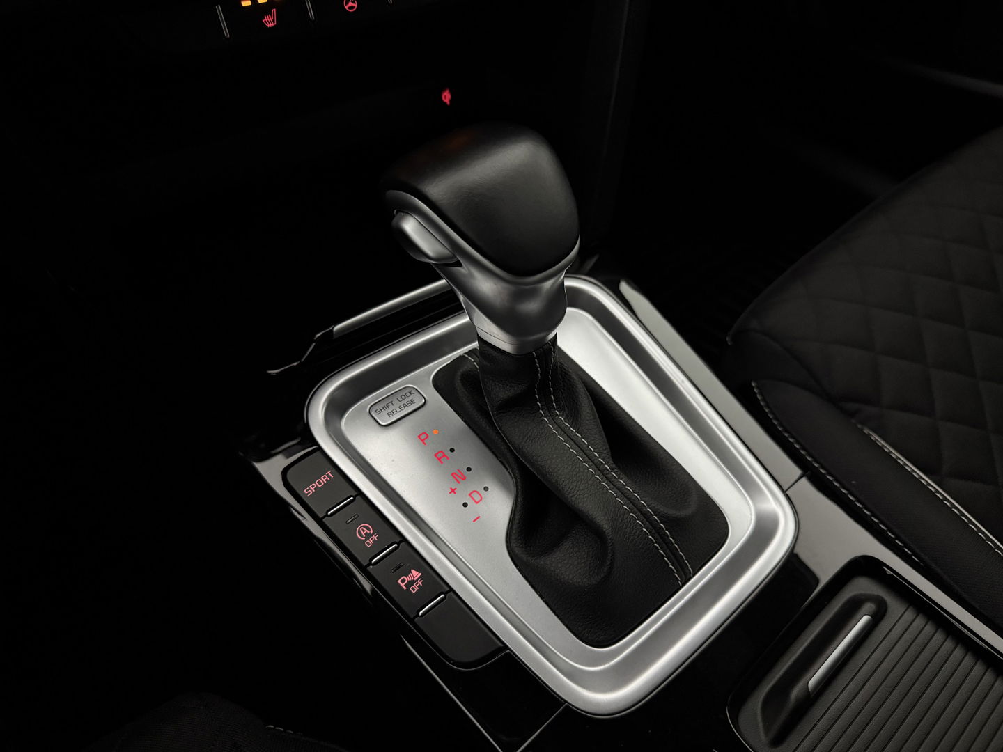 Kia ProCeed 1.4 T-GDI 140PK GT-Line | Camera | LED | Carplay | Virtual | Cruise | Navi | Parkeersens. l Stuur/Stoelverw.