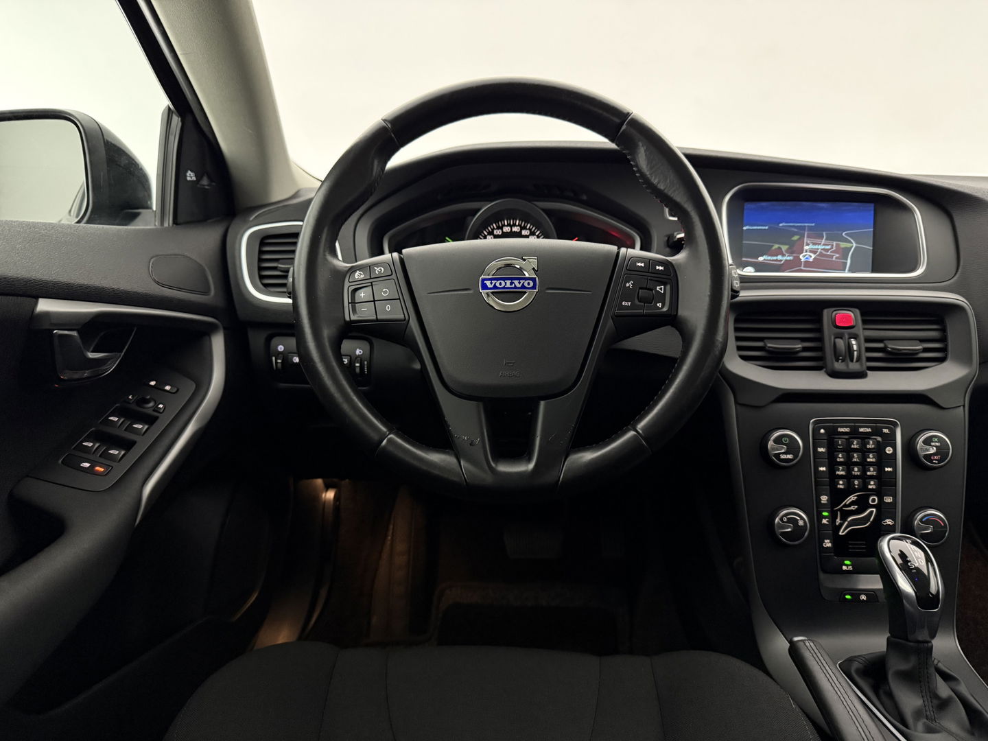 Volvo V40 1.6 T4 Cross Country | 180PK | Airco | Cruise | Navigatie | Dodehoek | Parkeersens.