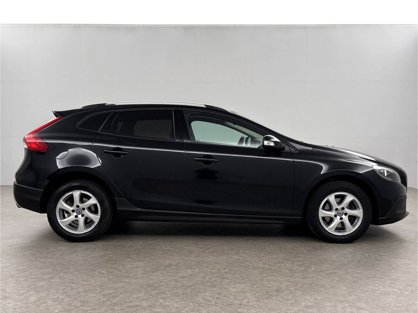 Volvo V40 1.6 T4 Cross Country | 180PK | Airco | Cruise | Navigatie | Dodehoek | Parkeersens.