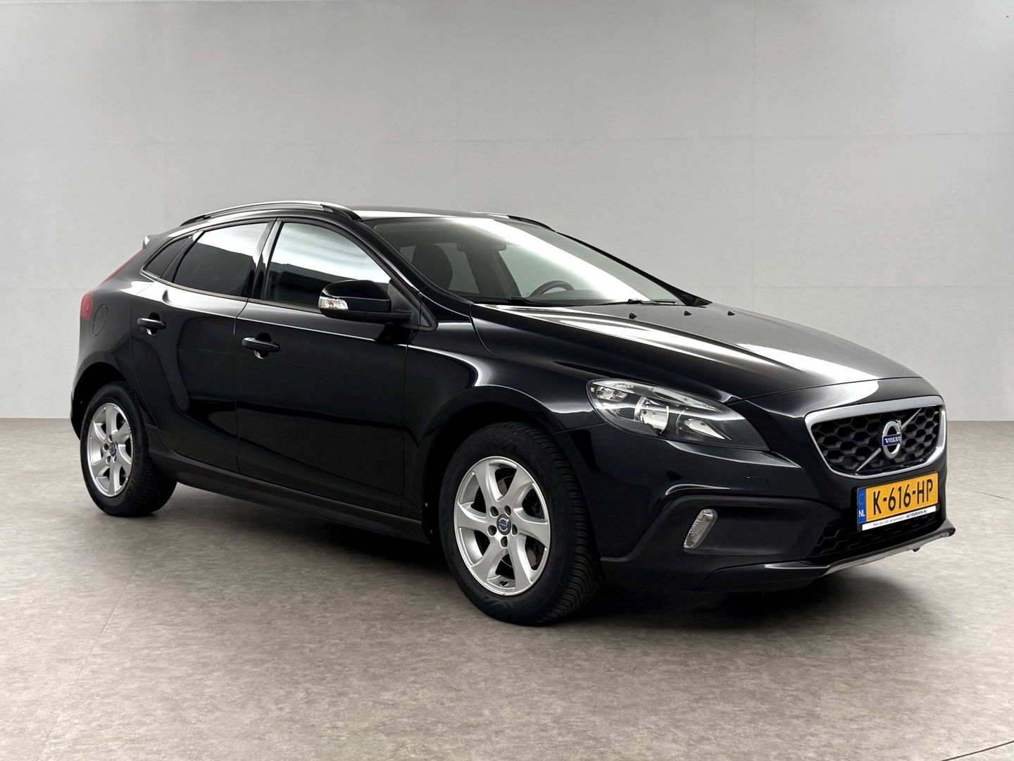 Volvo V40 1.6 T4 Cross Country | 180PK | Airco | Cruise | Navigatie | Dodehoek | Parkeersens.