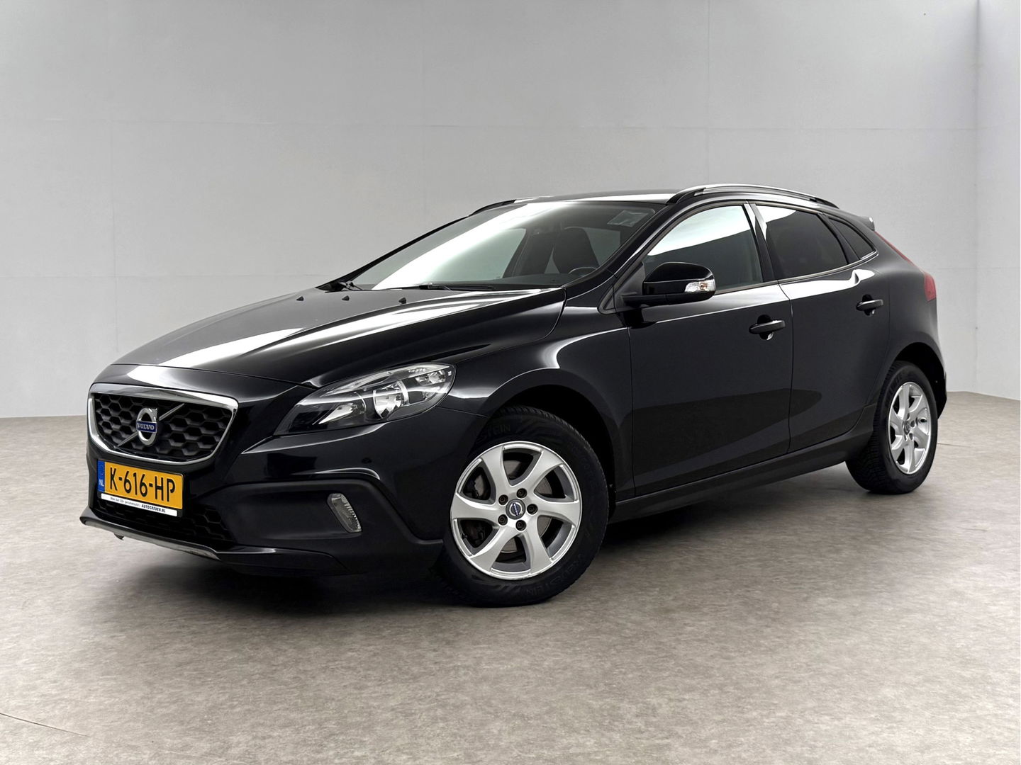 Volvo V40 1.6 T4 Cross Country | 180PK | Airco | Cruise | Navigatie | Dodehoek | Parkeersens.