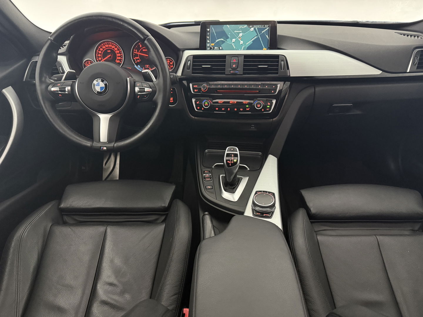 BMW 3-serie 320d High Executive 191PK M-Sport | Pano | LED | Cruise | Navigatie | Parkeersens. | Stoelverw.