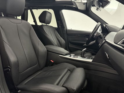 BMW 3-serie 320d High Executive 191PK M-Sport | Panoramadak | LED | Cruisecontrol | Navigatie | Parkeersens. | 19"LMV