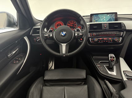 BMW 3-serie 320d High Executive 191PK M-Sport | Panoramadak | LED | Cruisecontrol | Navigatie | Parkeersens. | 19"LMV
