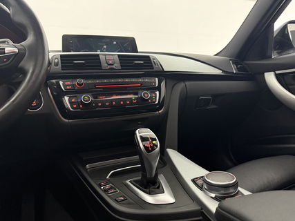 BMW 3-serie 320d High Executive 191PK M-Sport | Panoramadak | LED | Cruisecontrol | Navigatie | Parkeersens. | 19"LMV
