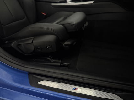 BMW 3-serie 320d High Executive 191PK M-Sport | Panoramadak | LED | Cruisecontrol | Navigatie | Parkeersens. | 19"LMV