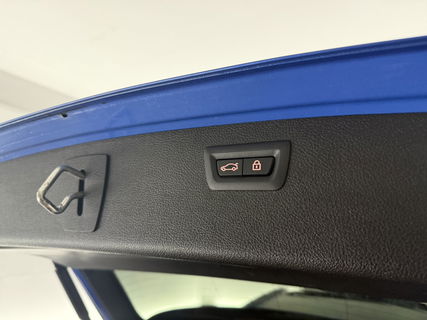 BMW 3-serie 320d High Executive 191PK M-Sport | Panoramadak | LED | Cruisecontrol | Navigatie | Parkeersens. | 19"LMV