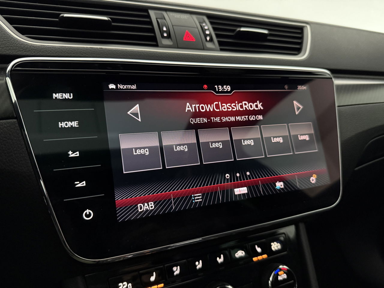 Škoda Superb 1.5 TSI 150PK ACT Sportline Business Pano LED Sfeer Trekaak Virtual Camera Carplay Memory Clima Cruise Navi PDC 19''LMV
