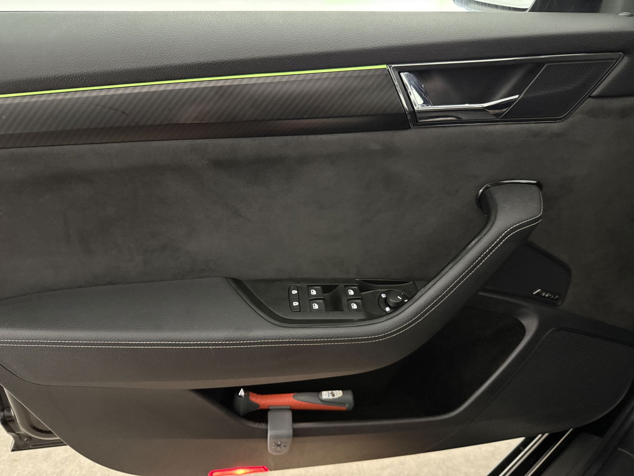 Škoda Superb 1.5 TSI 150PK ACT Sportline Business Pano LED Sfeer Trekaak Virtual Camera Carplay Memory Clima Cruise Navi PDC 19''LMV