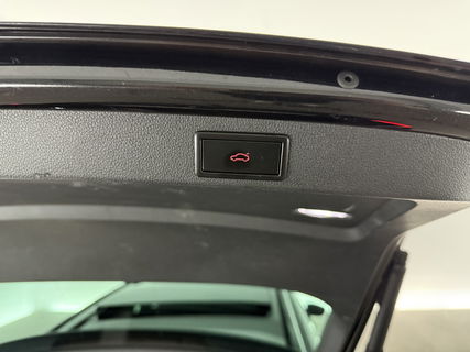 Škoda Superb 1.5 TSI 150PK ACT Sportline Business Pano LED Sfeer Trekaak Virtual Camera Carplay Memory Clima Cruise Navi PDC 19''LMV