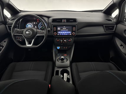 Nissan Leaf Acenta 40 kWh | LED | Camera | Carplay | Clima | Cruisecontrol | 16''LMV