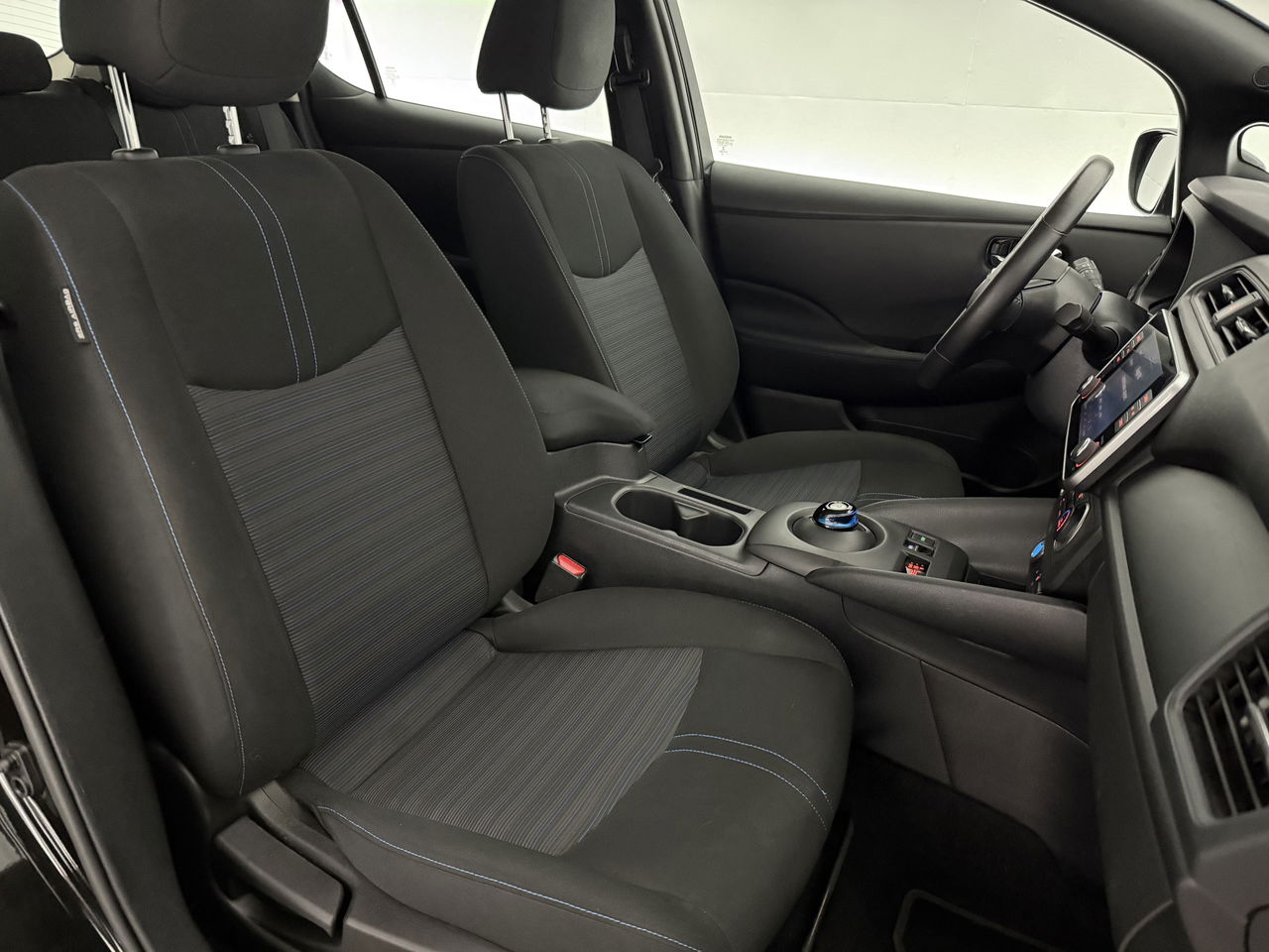 Nissan Leaf Acenta 40 kWh | LED | Camera | Carplay | Clima | Cruisecontrol | 16''LMV