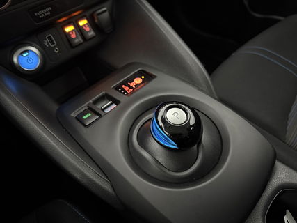 Nissan Leaf Acenta 40 kWh | LED | Camera | Carplay | Clima | Cruisecontrol | 16''LMV