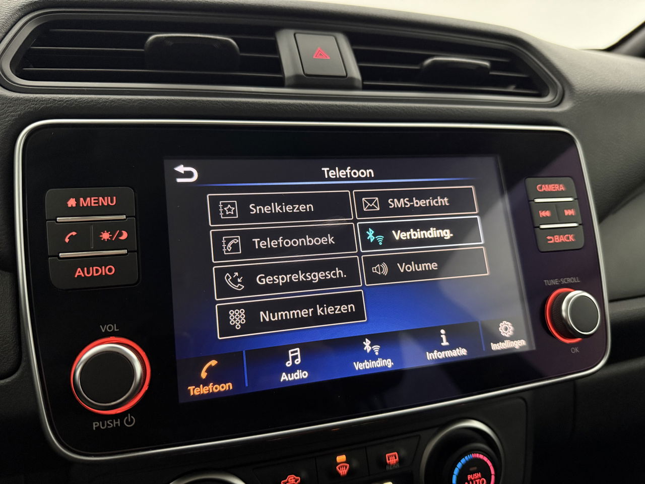 Nissan Leaf Acenta 40 kWh | LED | Camera | Carplay | Clima | Cruisecontrol | 16''LMV