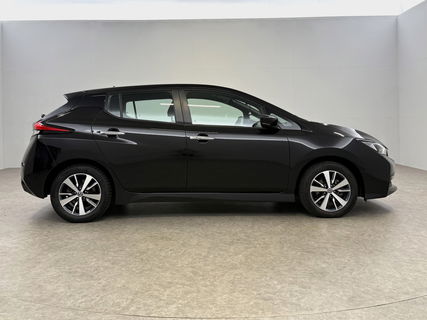 Nissan Leaf Acenta 40 kWh | LED | Camera | Carplay | Clima | Cruisecontrol | 16''LMV
